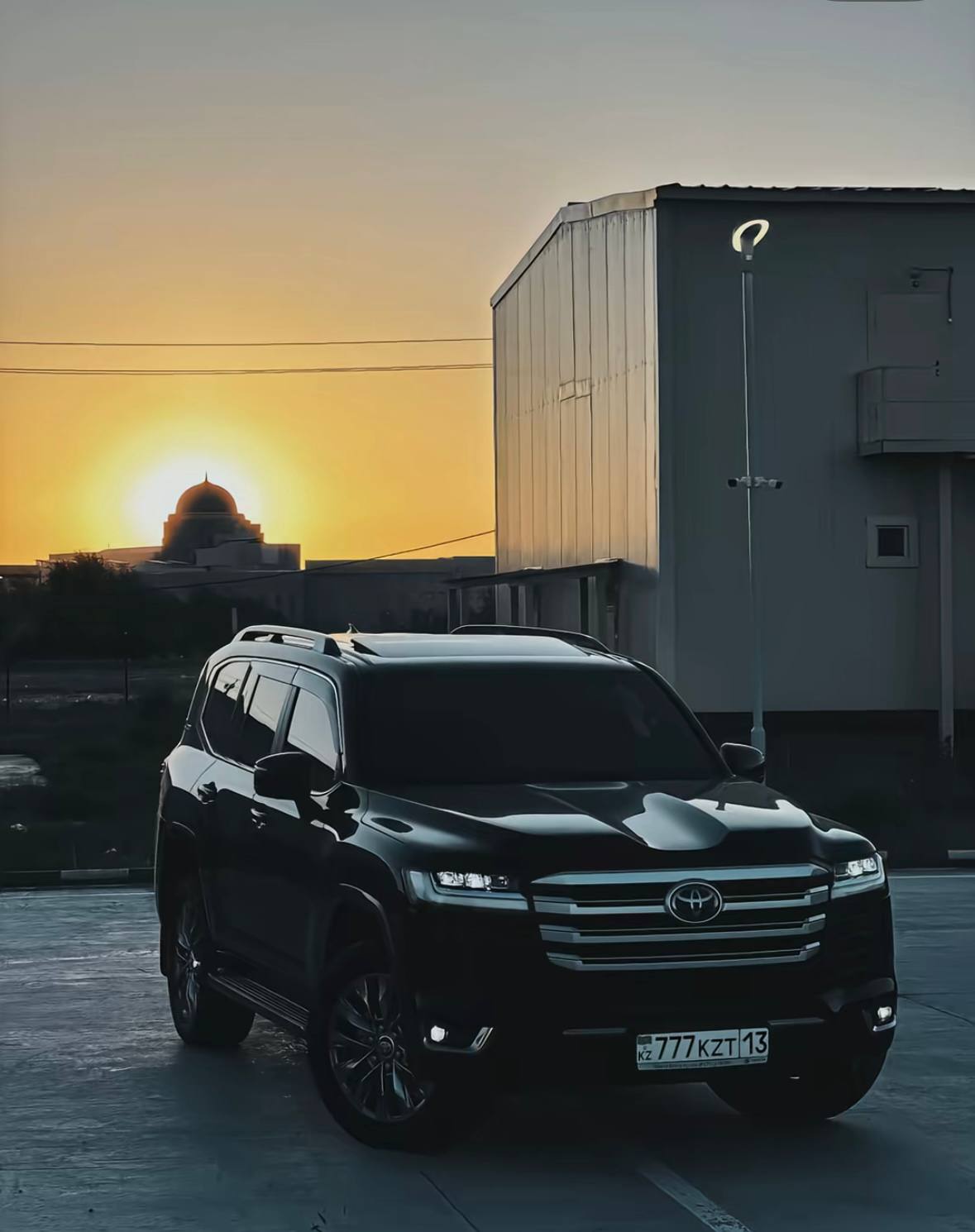 Land Cruiser 777KZT13